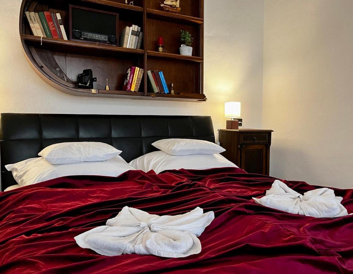Varga Apartman Шопрон Екстер'єр фото