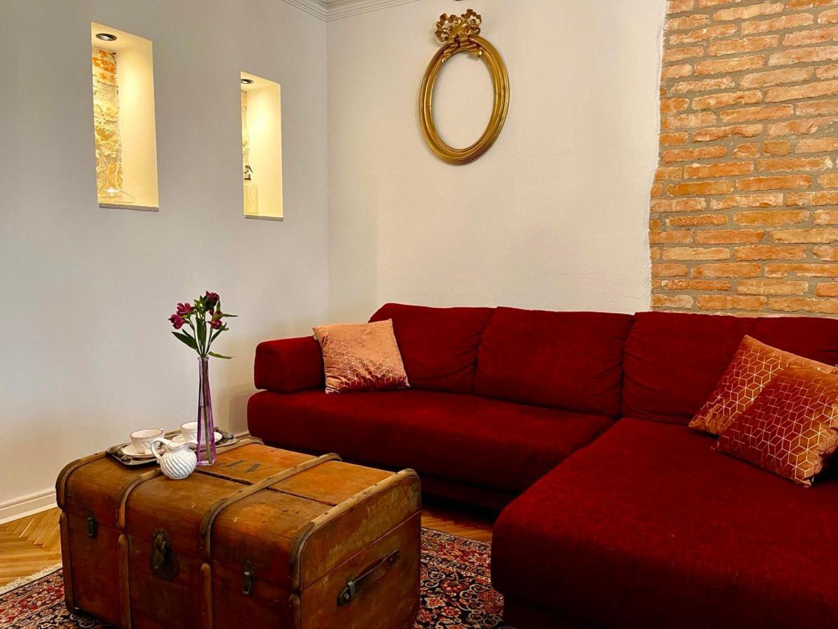 Varga Apartman Шопрон Екстер'єр фото