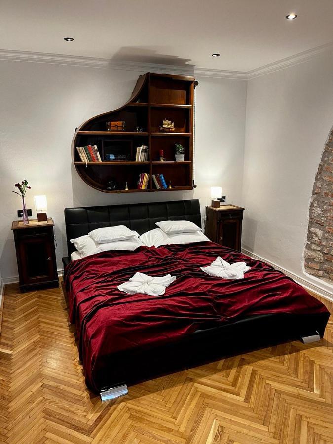 Varga Apartman Шопрон Екстер'єр фото